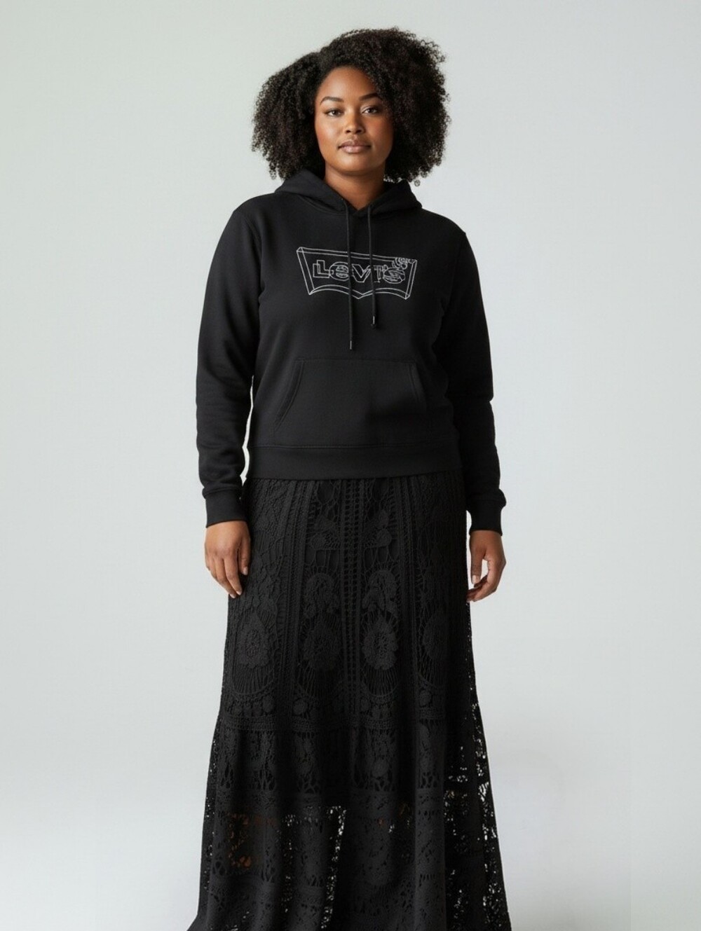 Levis Plus Size Women's Black Pullover Hoody . Logo. Glitter 3D